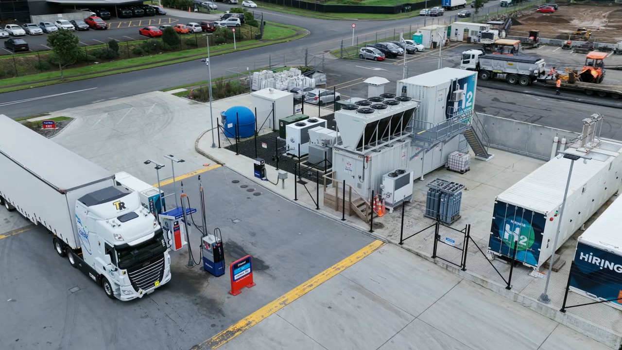 Aerial view of the Hiringa hydrogen refuelling station at Wiri